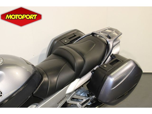 yamaha - fjr-1300