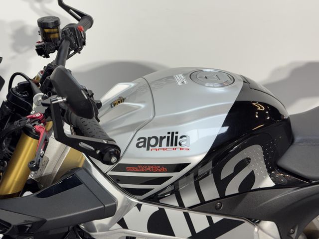 aprilia - tuono--v4-1100-factory