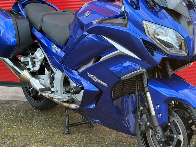 yamaha - fjr-1300-ae