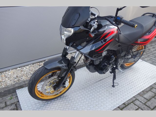 aprilia - pegaso-650-factory
