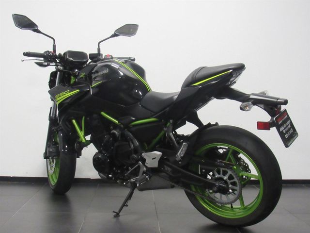 kawasaki - z650