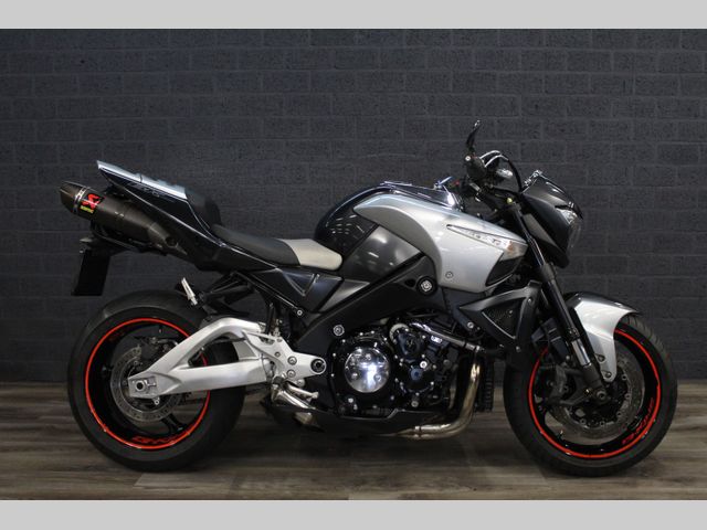 suzuki - b-king-1300