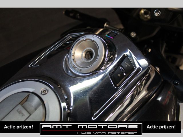 suzuki - b-king-1300