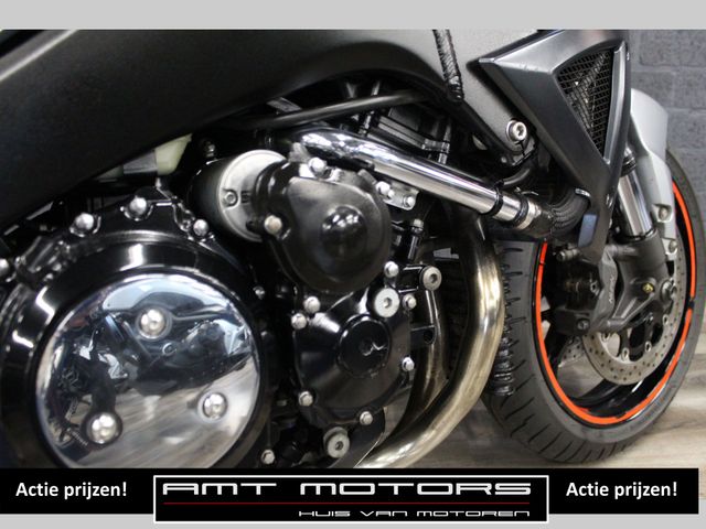 suzuki - b-king-1300