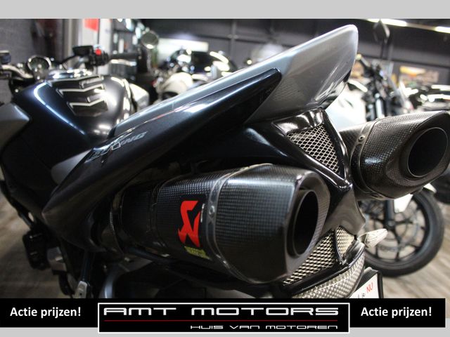 suzuki - b-king-1300