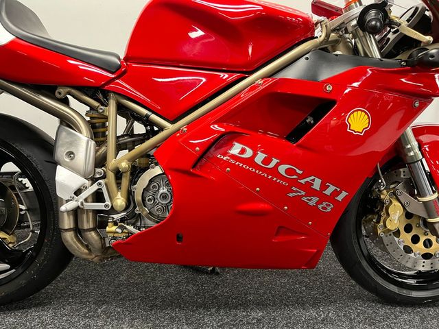 ducati - 748-s