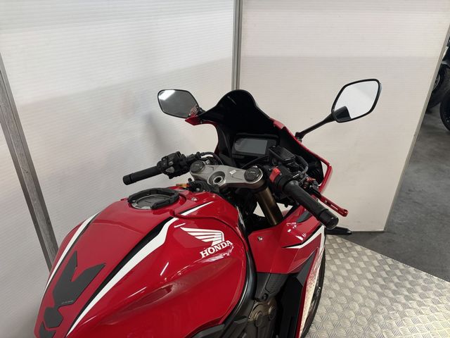 honda - cbr-650-r