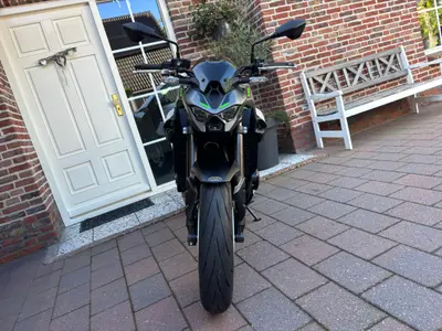 KAWASAKI Z900 – foto 4