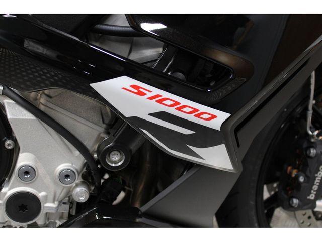 bmw - s-1000-r