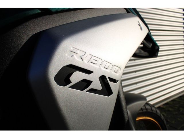 bmw - r-1300-gs