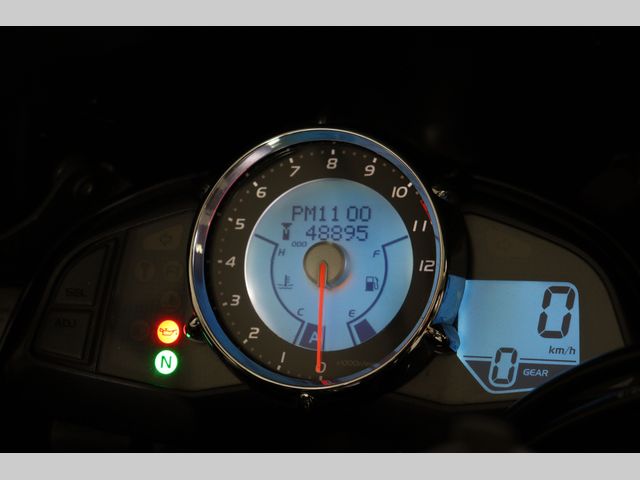 suzuki - b-king-1300