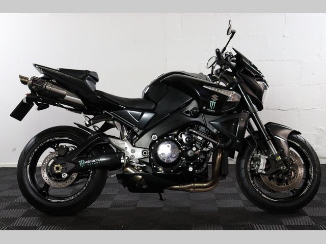 suzuki - b-king-1300