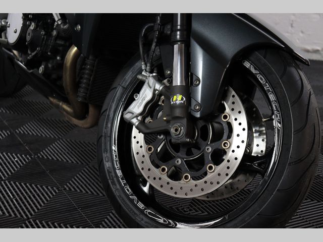 suzuki - b-king-1300