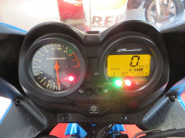 suzuki - gsf-650-s-bandit-abs
