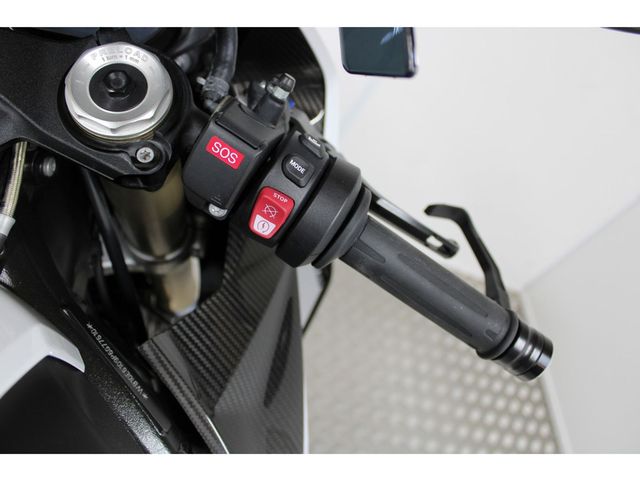 bmw - s-1000-rr