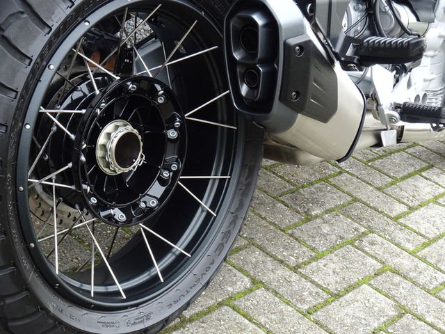 moto-guzzi - stelvio