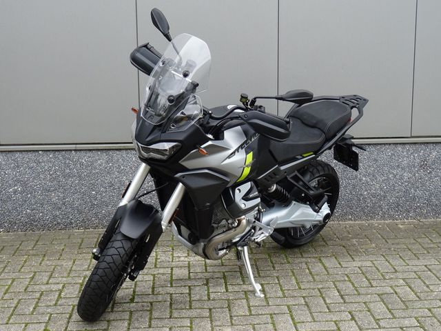 moto-guzzi - stelvio
