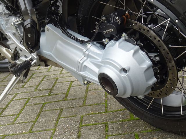 moto-guzzi - stelvio
