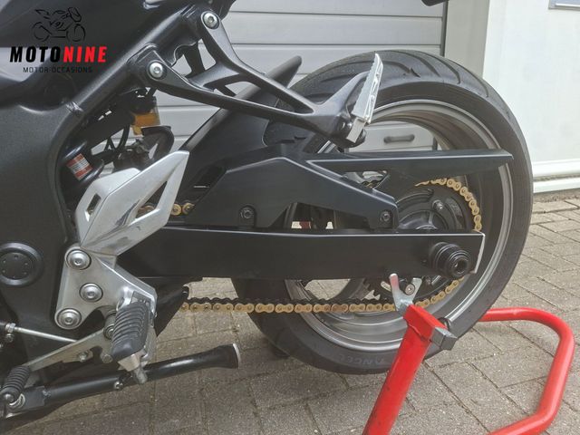 suzuki - gsr-750-a