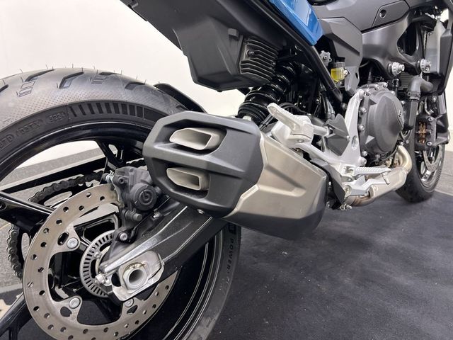 bmw - f-900-r