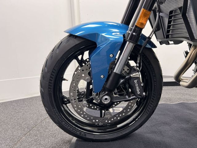 bmw - f-900-r