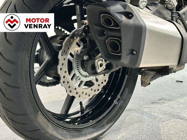 kawasaki - versys-1000-se-grand-tourer