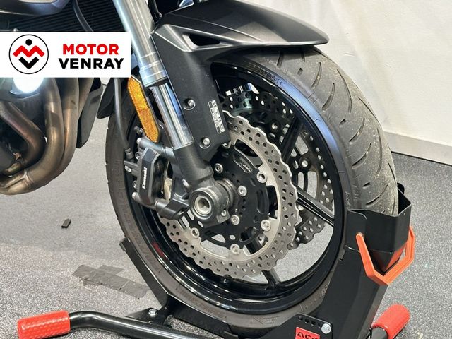 kawasaki - versys-1000-se-grand-tourer