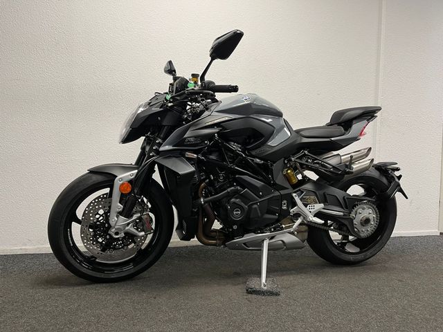 mv-agusta - brutale-1000-rs