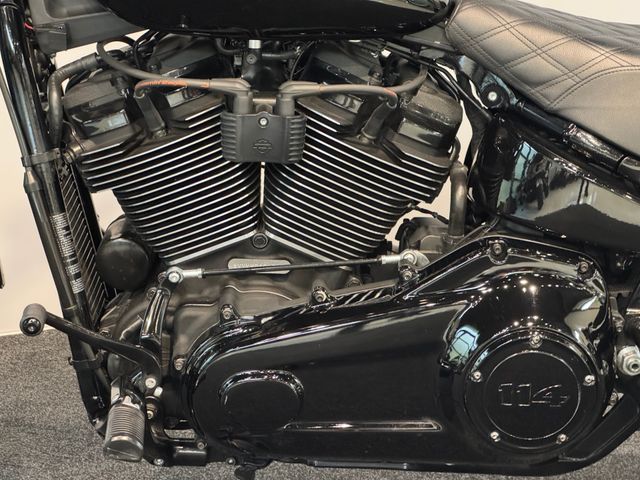 harley-davidson - street-bob-114-fxbbs