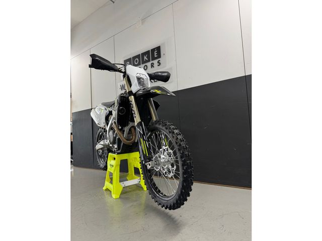 triumph - tf-450-e
