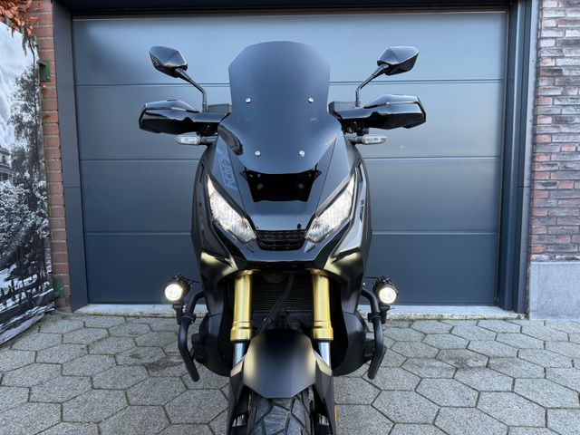 honda - x-adv