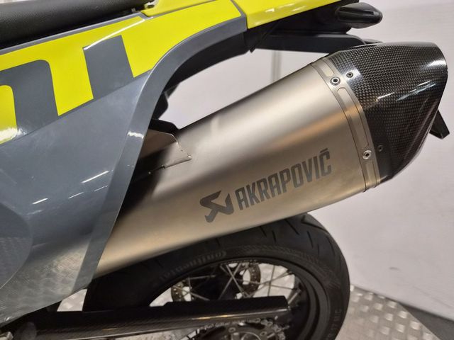 husqvarna - 701-supermoto