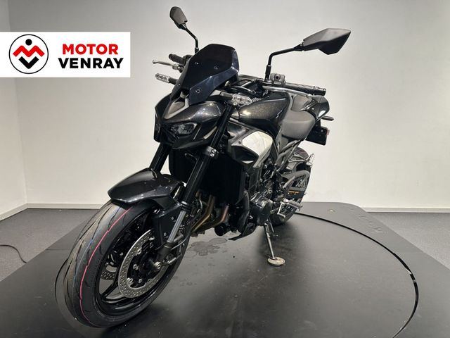 kawasaki - z900