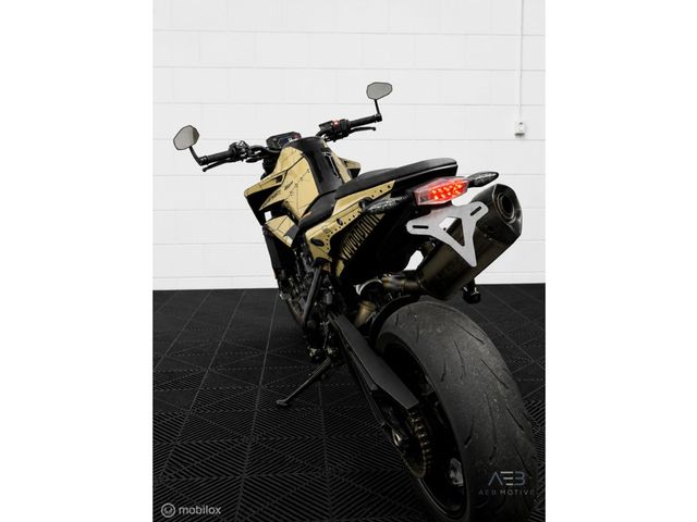 ktm - 890-duke-r