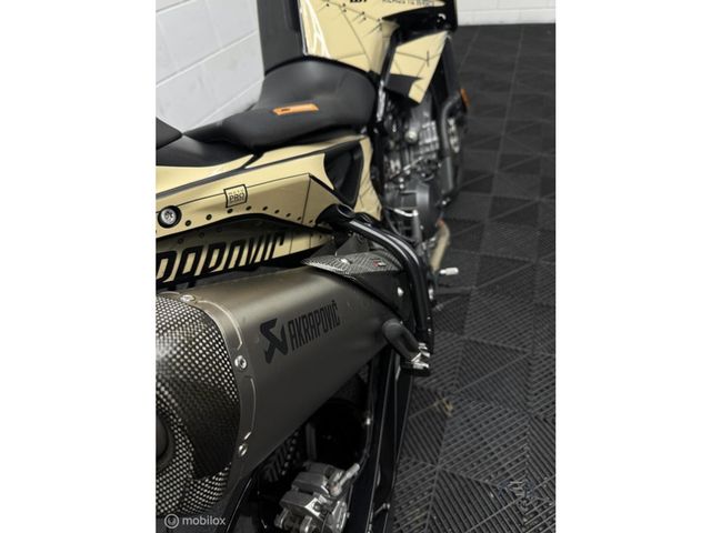 ktm - 890-duke-r