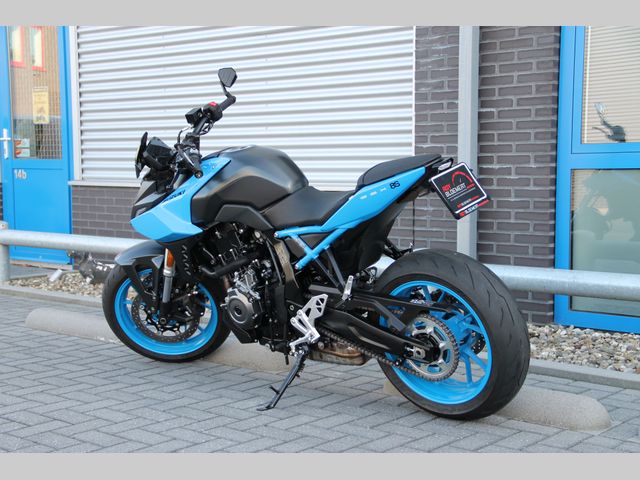 suzuki - gsx-8s