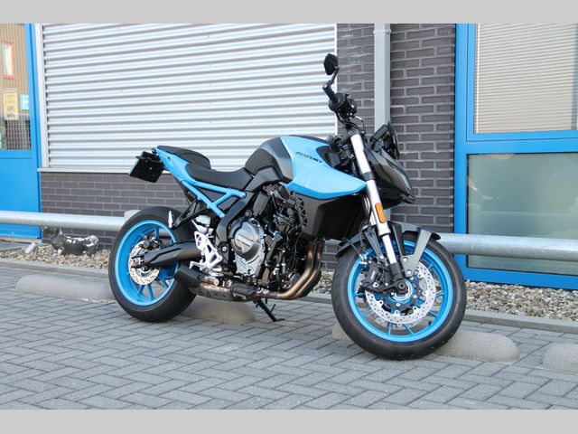 suzuki - gsx-8s