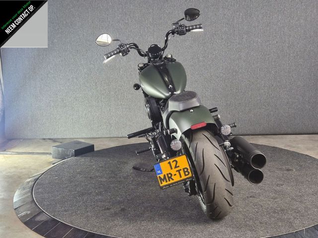 indian - chief-bobber-dark-horse