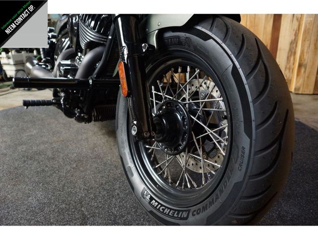 indian - chief-bobber-dark-horse