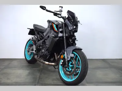 YAMAHA MT 09 – foto 4