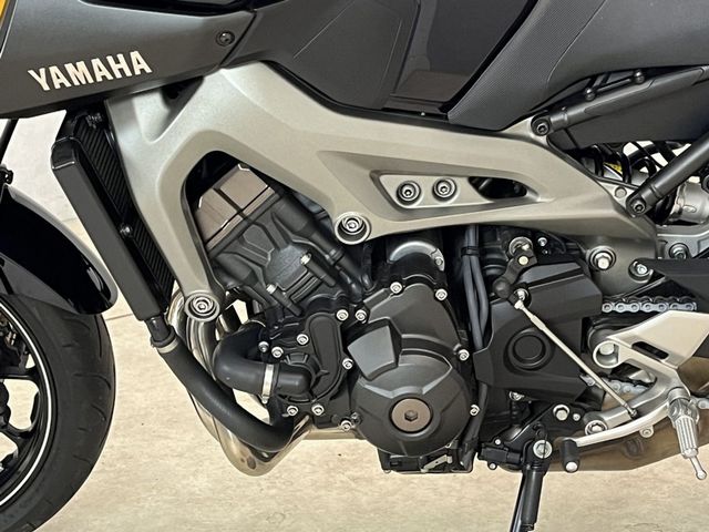 yamaha - mt-09-abs