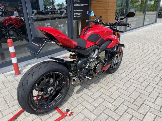 ducati - streetfighter-v4s