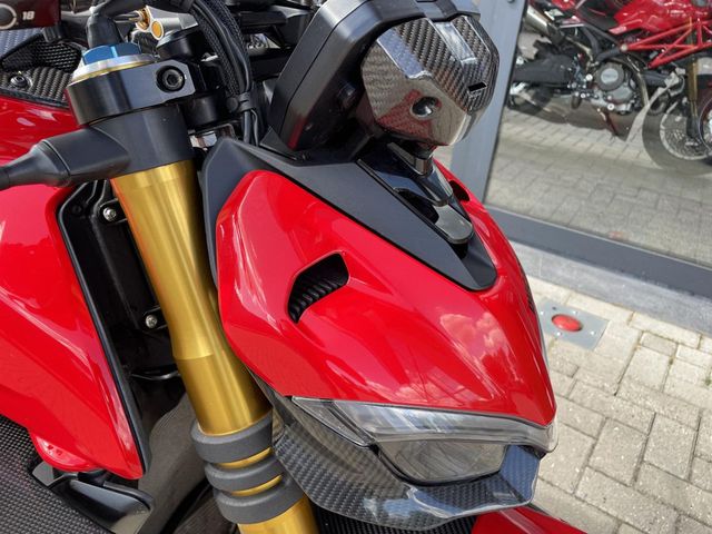 ducati - streetfighter-v4s