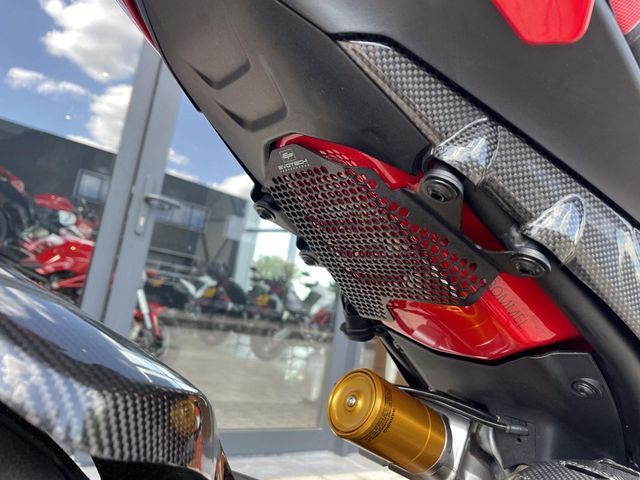 ducati - streetfighter-v4s