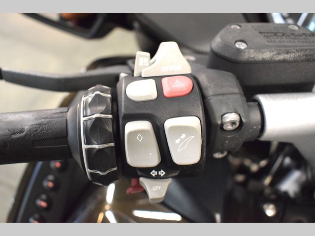 bmw - r-1200-rt