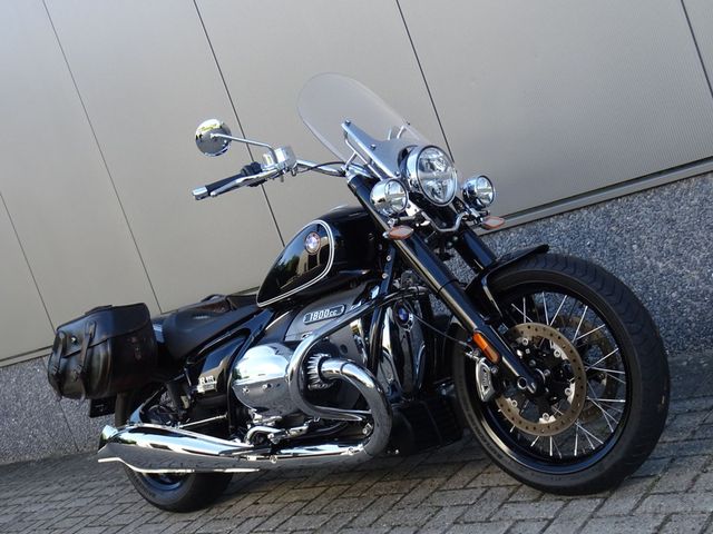 bmw - r-18