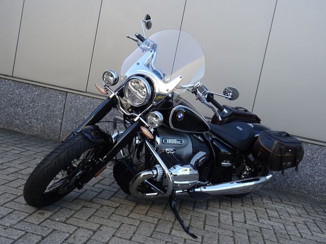 bmw - r-18