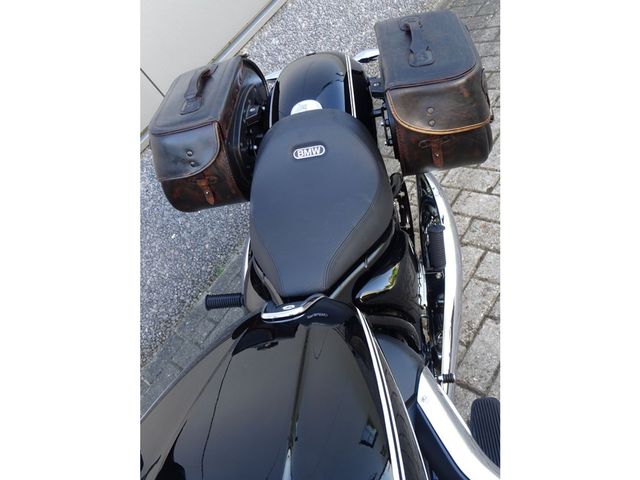 bmw - r-18
