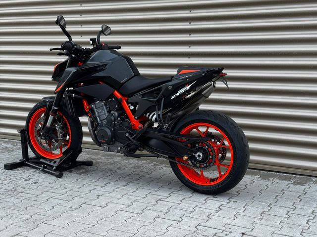 ktm - 890-duke-r