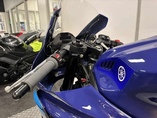 yamaha - yzf-r3